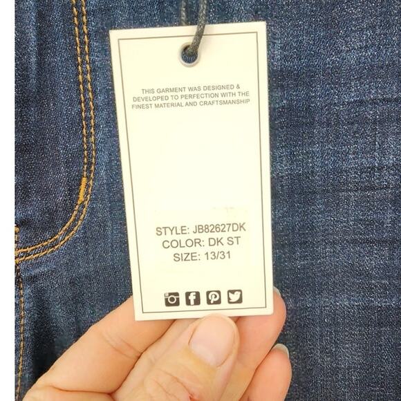 New NWT Judy Blue Straight Fit Dark Wash Jeans Size 13/31 - Picture 5 of 7
